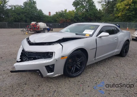 2015 Chevrolet Camaro 1Lt из США, поврежденный, VIN 2G1FD1E3XF9252076